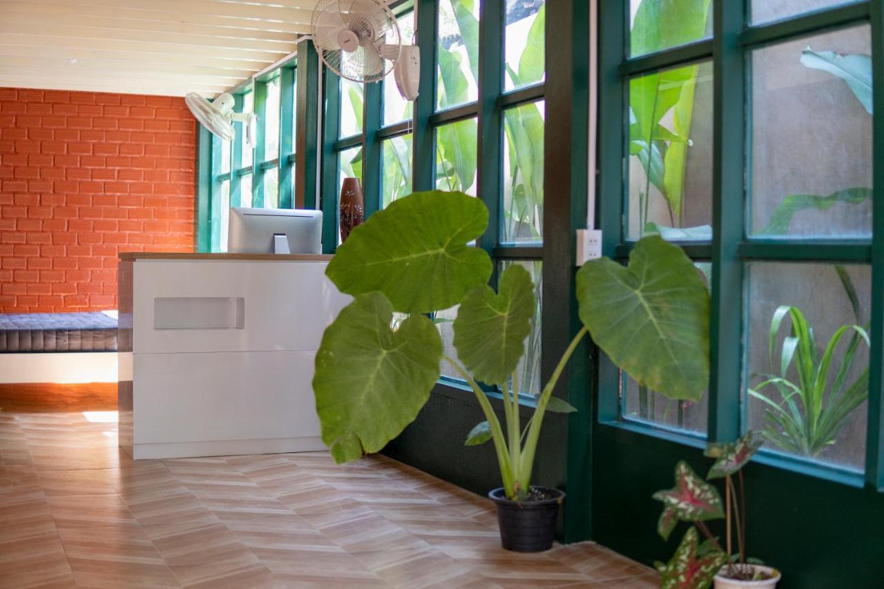Hostel La Casa De Jardin Luang Prabang Exterior foto